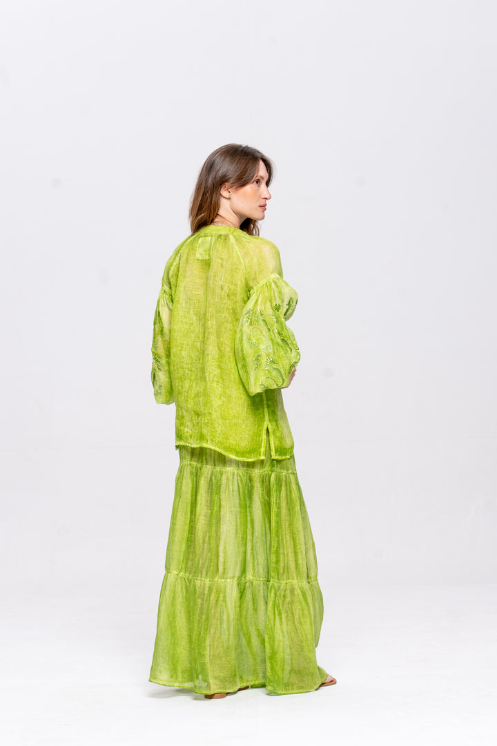 Bata Brigite Gaze de Linho Verde Bordado Verde Folha