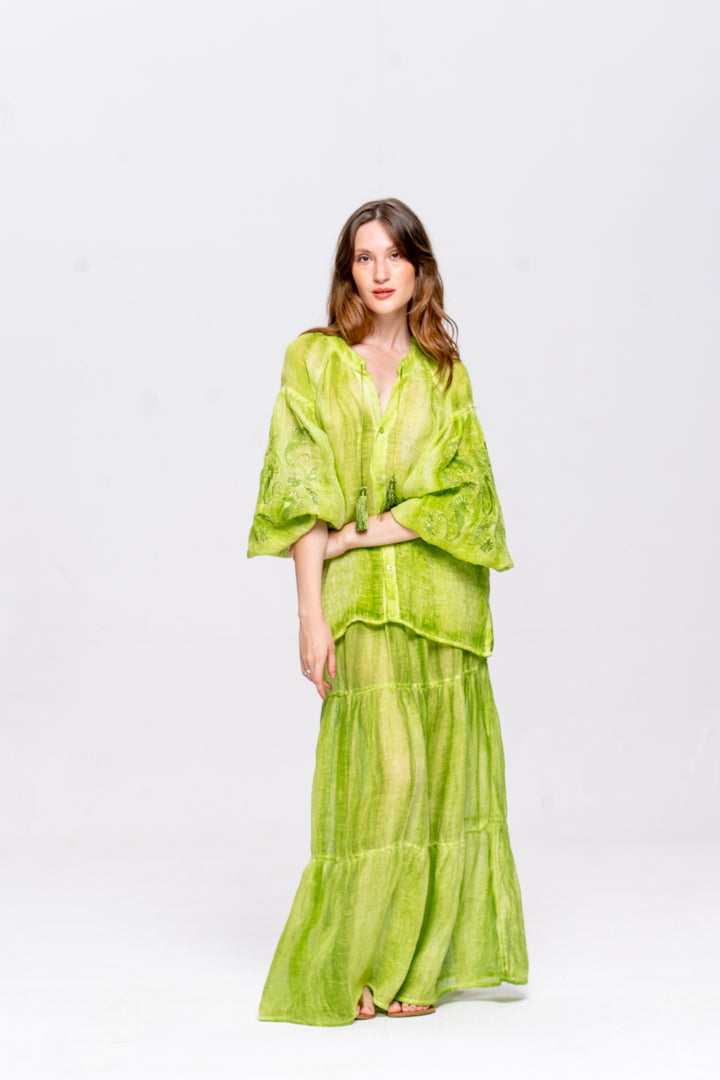 Bata Brigite Gaze de Linho Verde Bordado Verde Folha