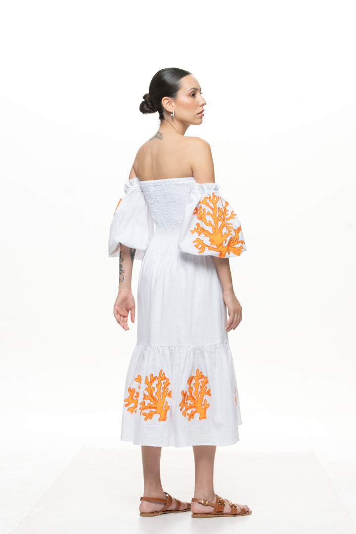 Vestido Lastex Maraú Branco com Bordado Laranja