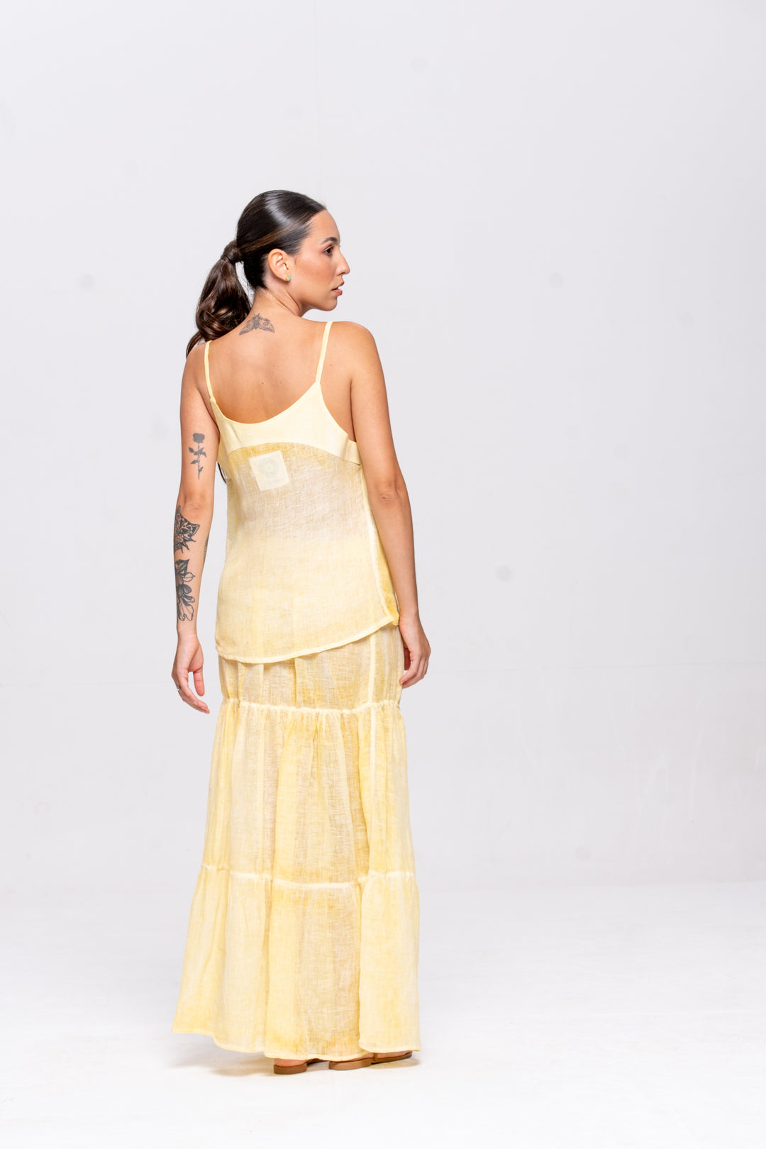 Regata Brigite Gaze de Linho Amarelo Manteiga