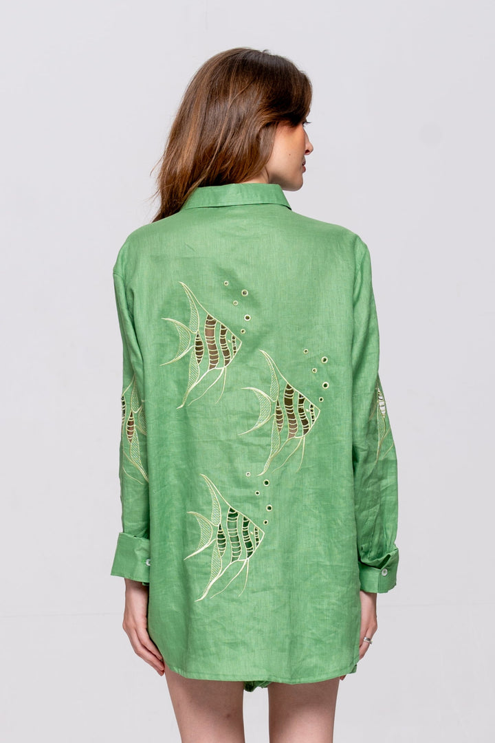 Camisa Oceano Linho Bordado Peixes