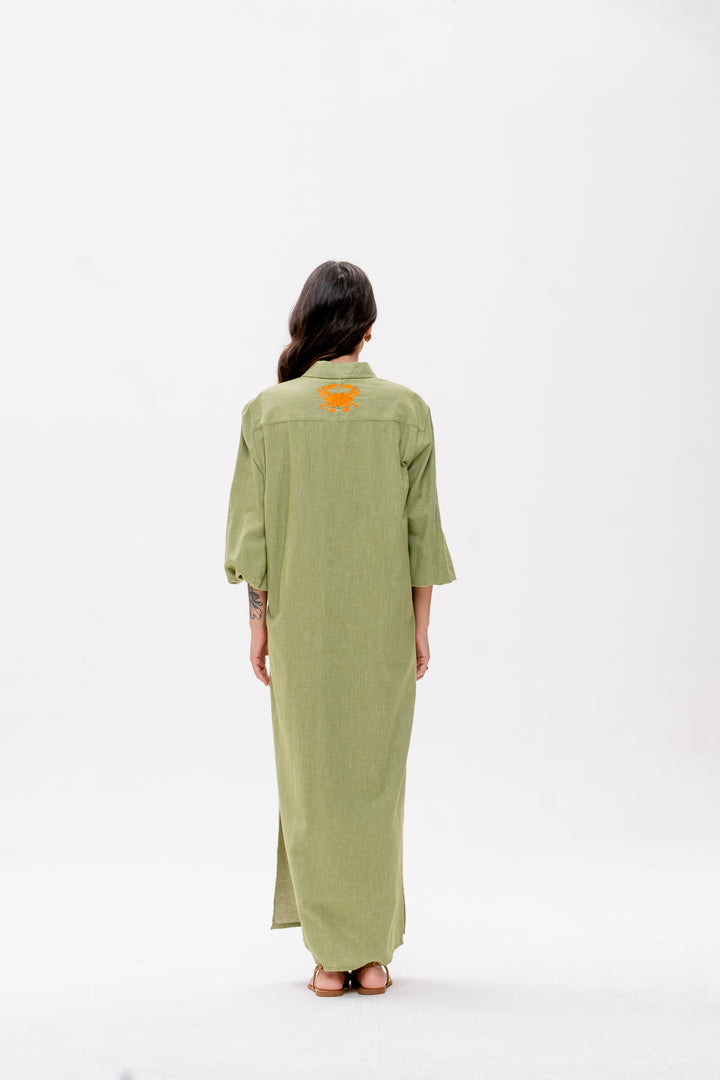 Chemise Longa Maré Alta Verde Caranguejo Laranja