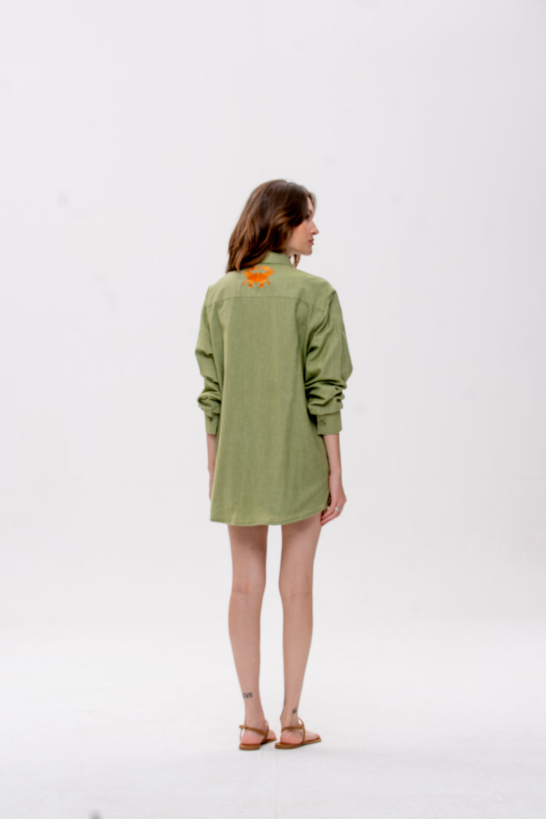 Camisa Maré Alta Verde Caranguejo Laranja