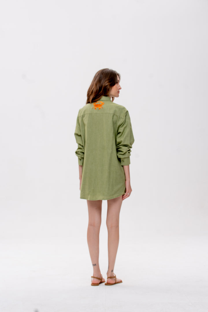 Camisa Maré Alta Verde Caranguejo Laranja