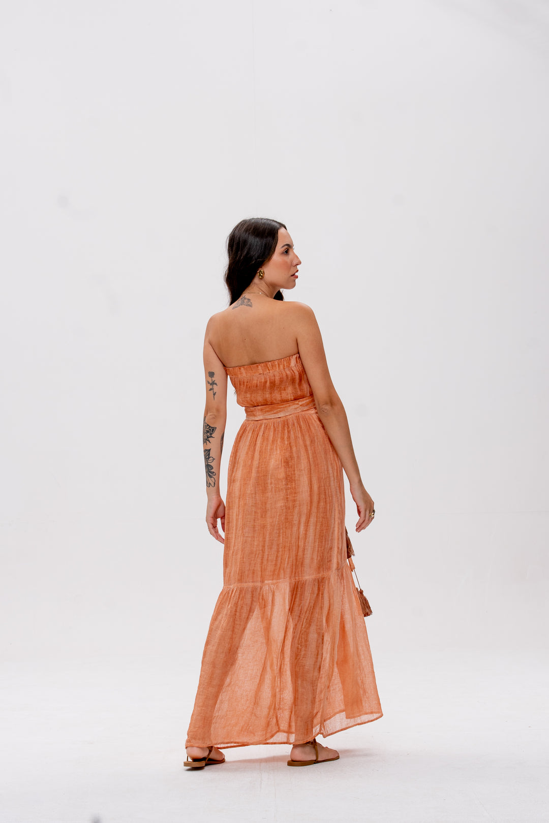 Vestido Tomara que Caia Brigite Gaze de Linho Avelã