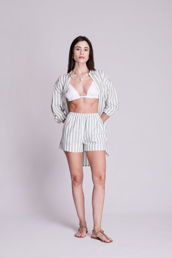 Shorts Reto Maré Alta Listrado Verde