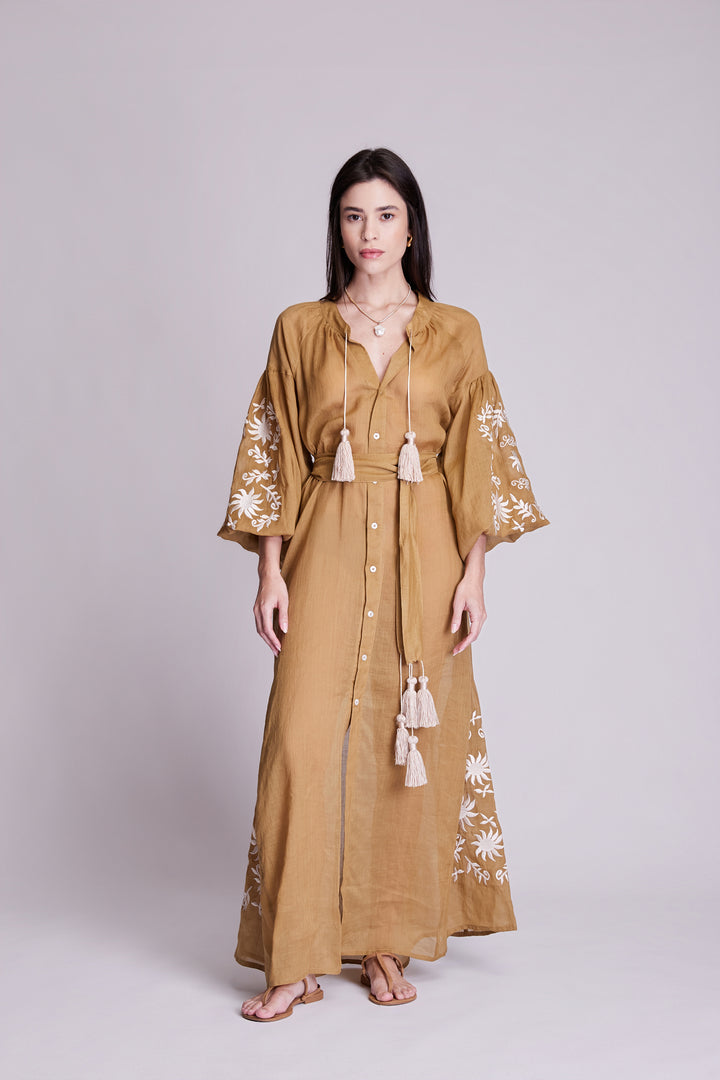 Vestido Nesga Afrodity Rami Dourado Bordado Pérola