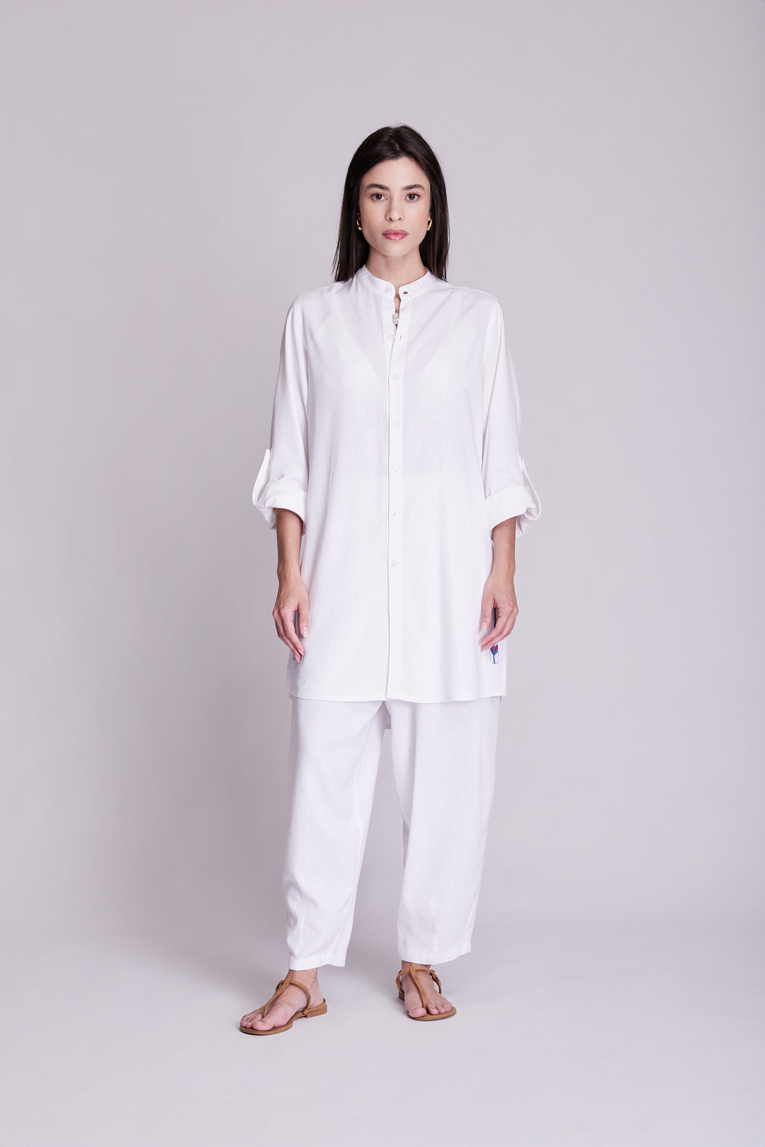 Camisa Long Cotidiano Branca Bordado Remo