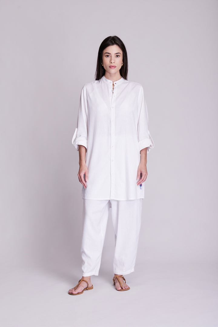 Camisa Long Cotidiano Branca Bordado Remo