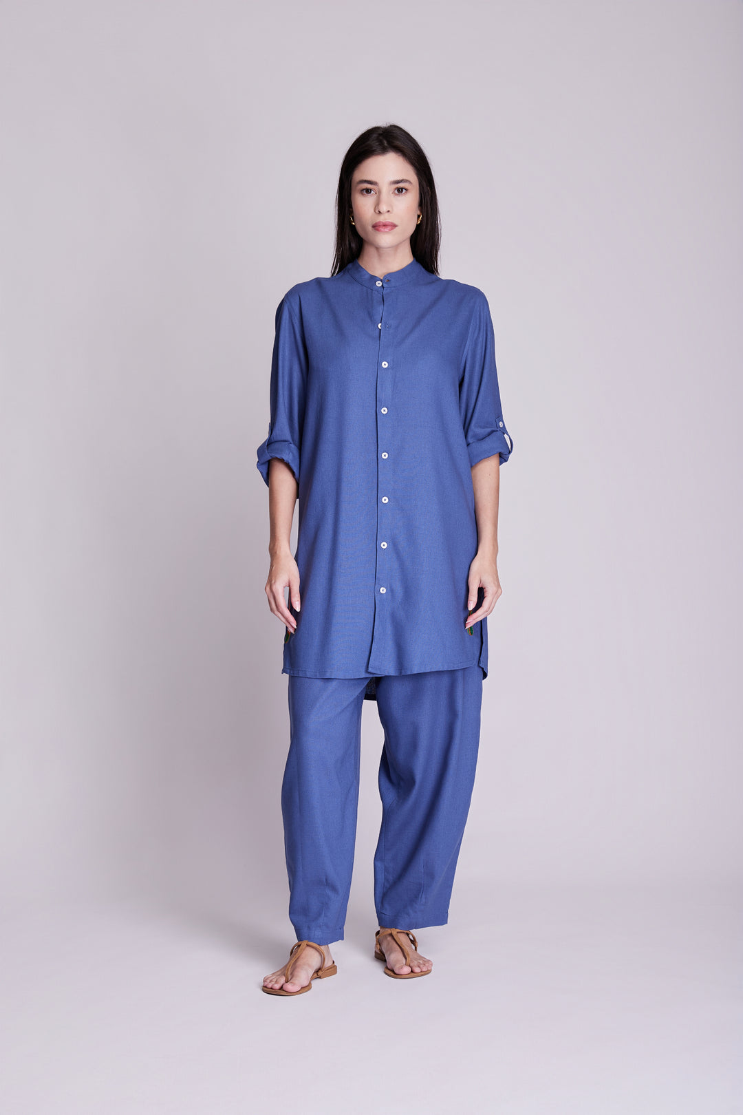 Camisa Long Cotidiano Azul Índigo Bordado Remo