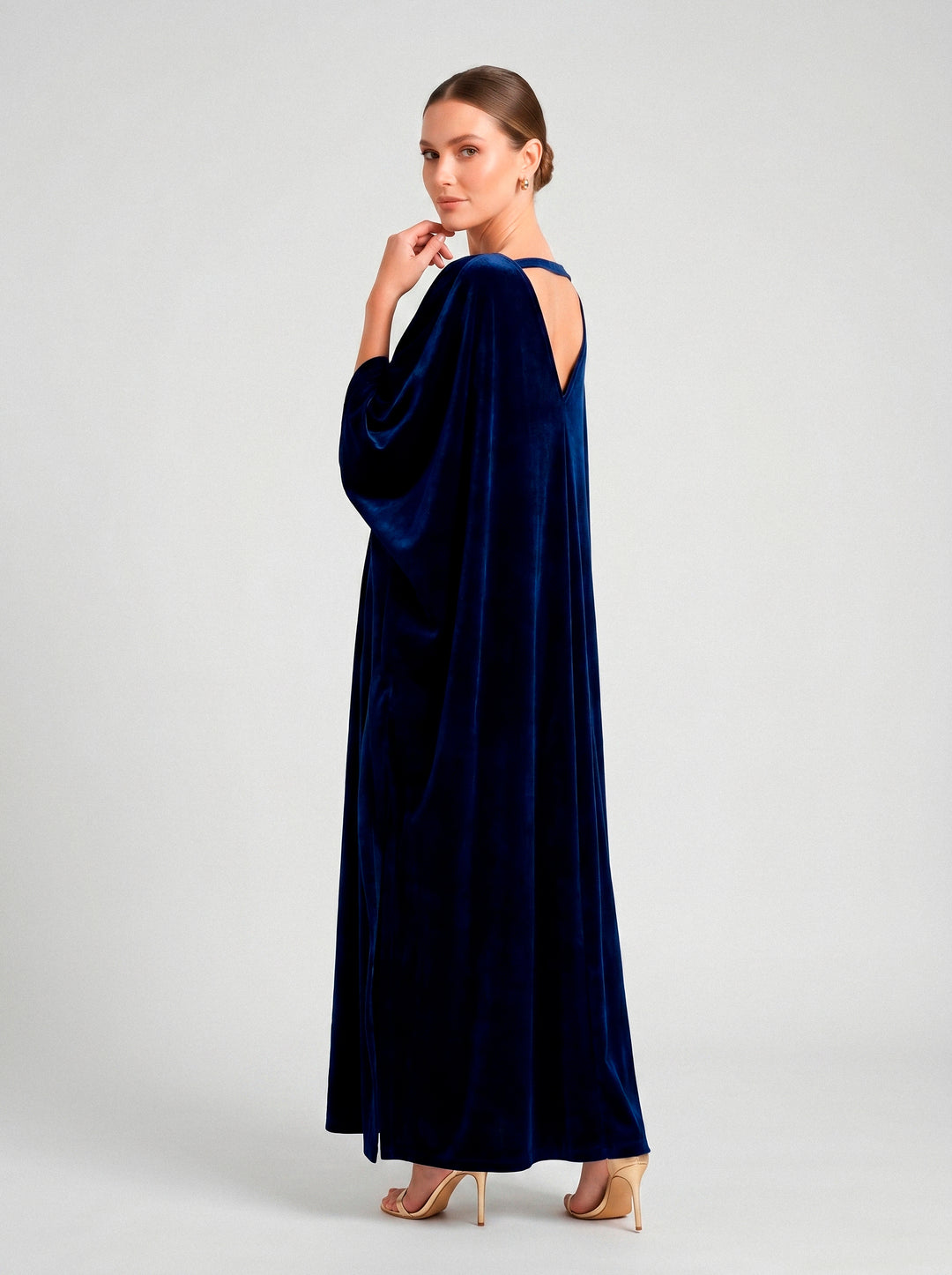 Kaftan Antonella Veludo Azul Marinho Bordado Dourado