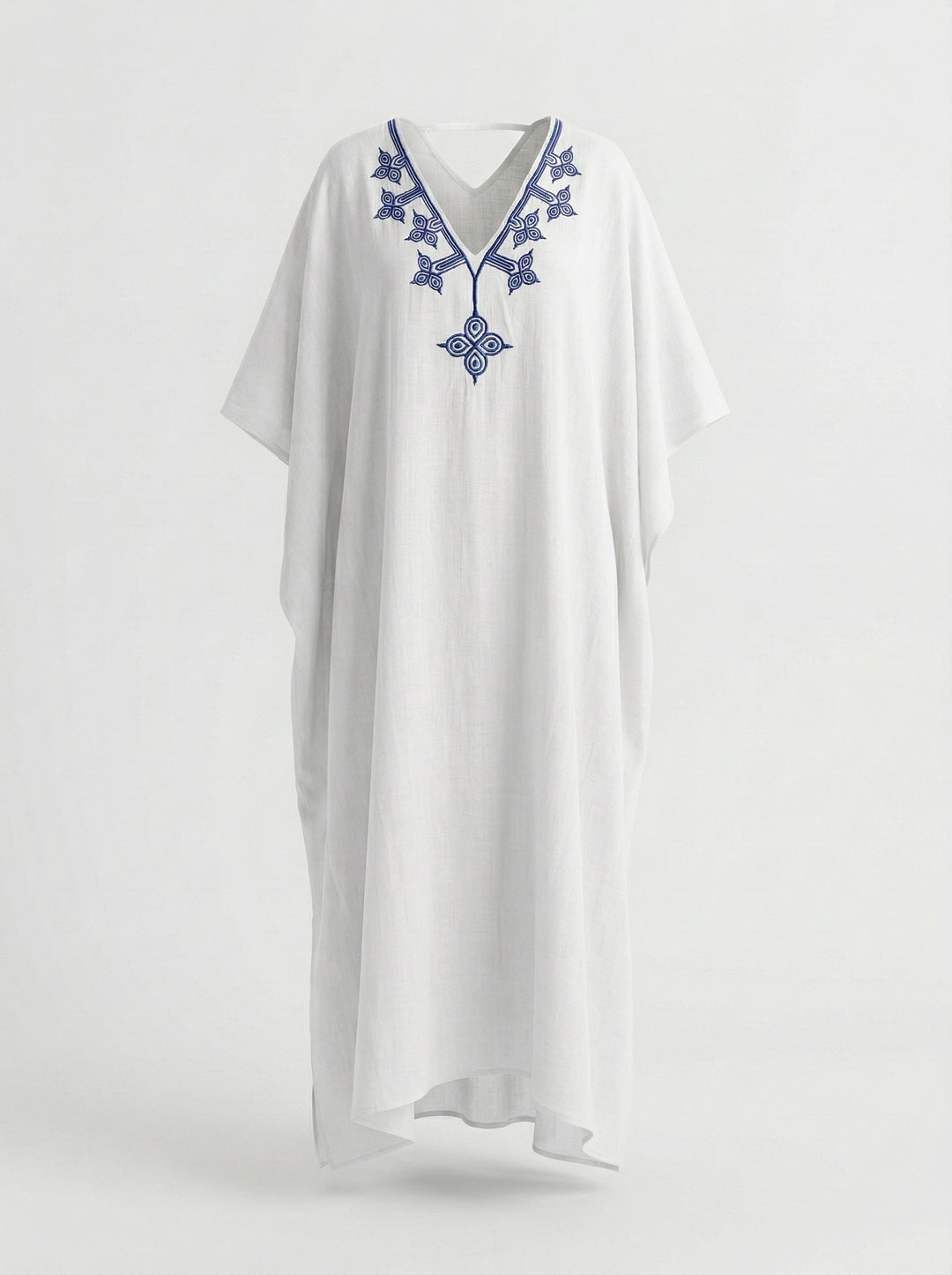 Kaftan Flora Rami Branco Bordado Azul