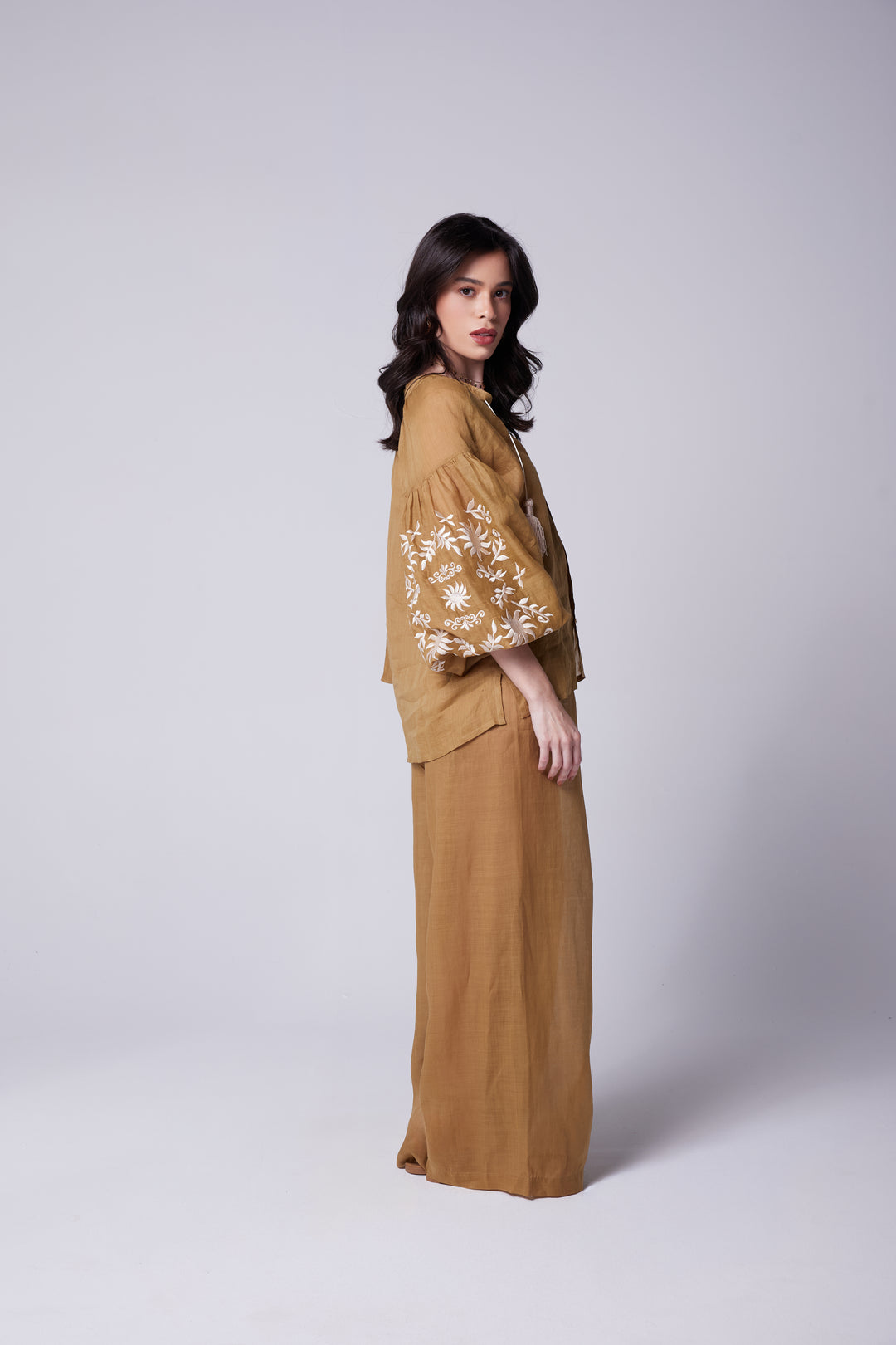 Calça Afrodity Rami Dourado