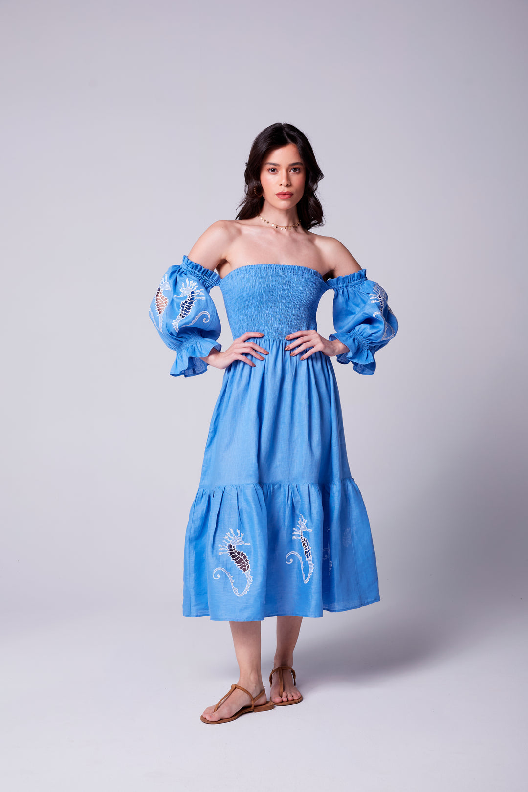 Vestido Lastex Oceano Linho Bordado Cavalo Marinho