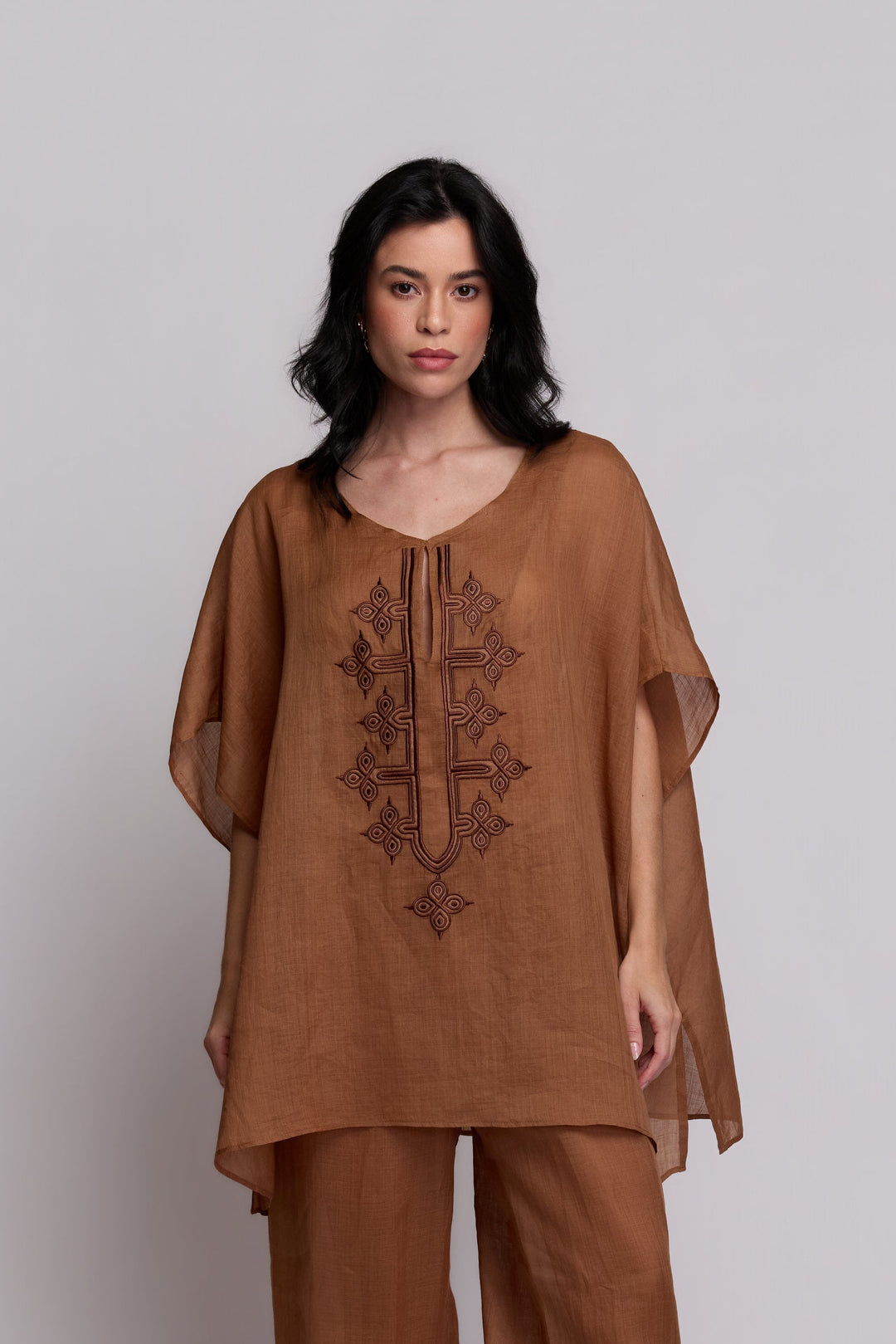Blusa Flora Rami Marrom Bordado Marrom