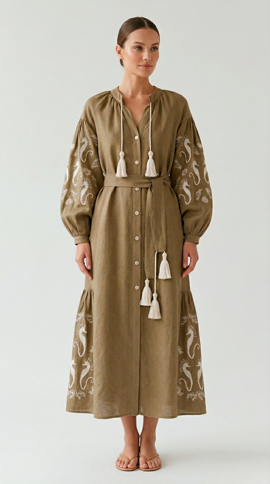 Vestido Nesga Oceânica Dourado com Pérola