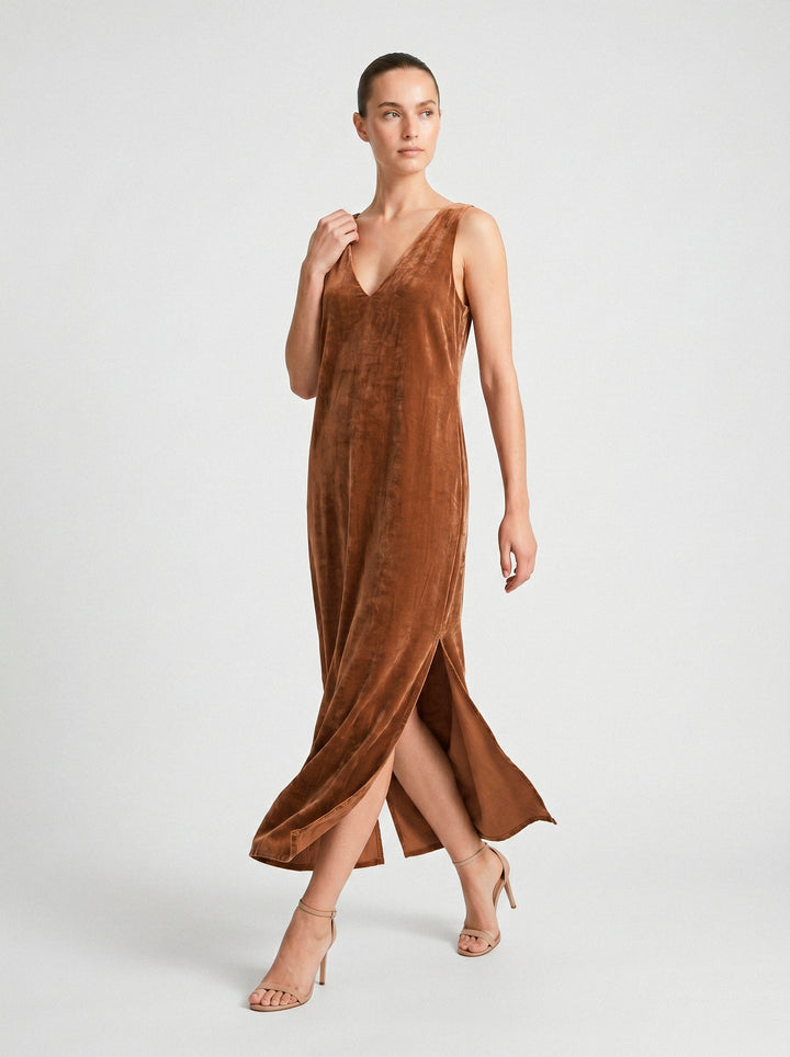Vestido Regata Antonella Veludo Caramelo