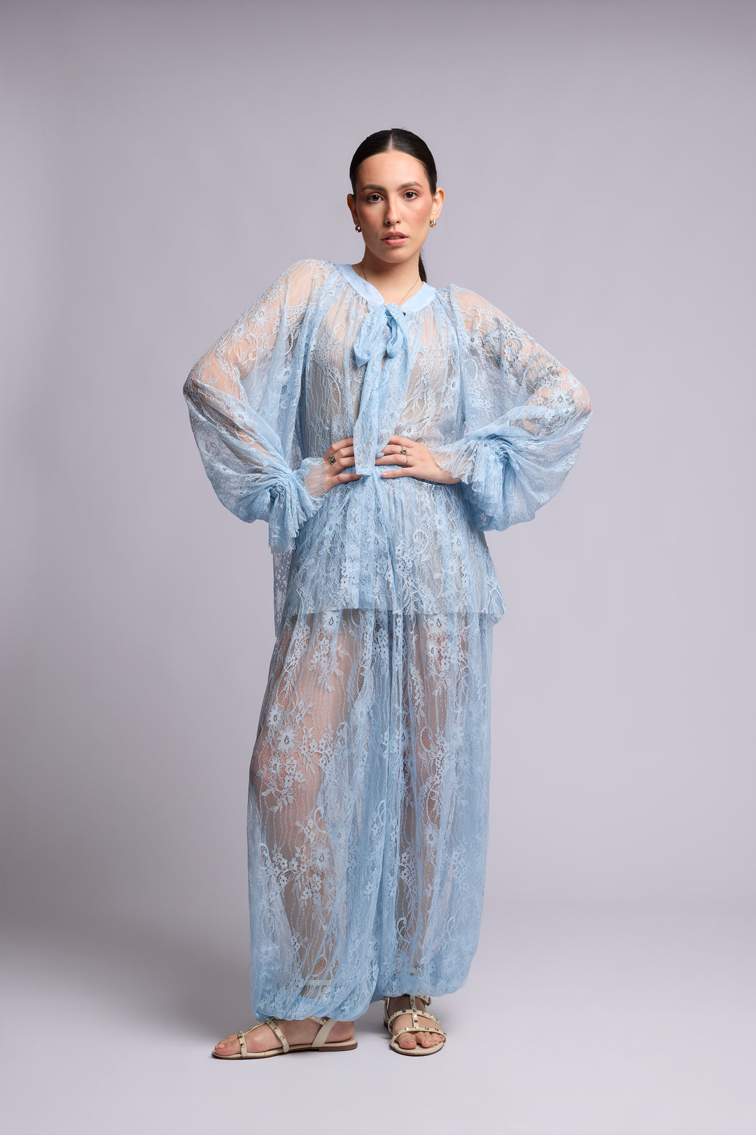 Calça Aladim Benedita Renda Chantilly Azul Claro