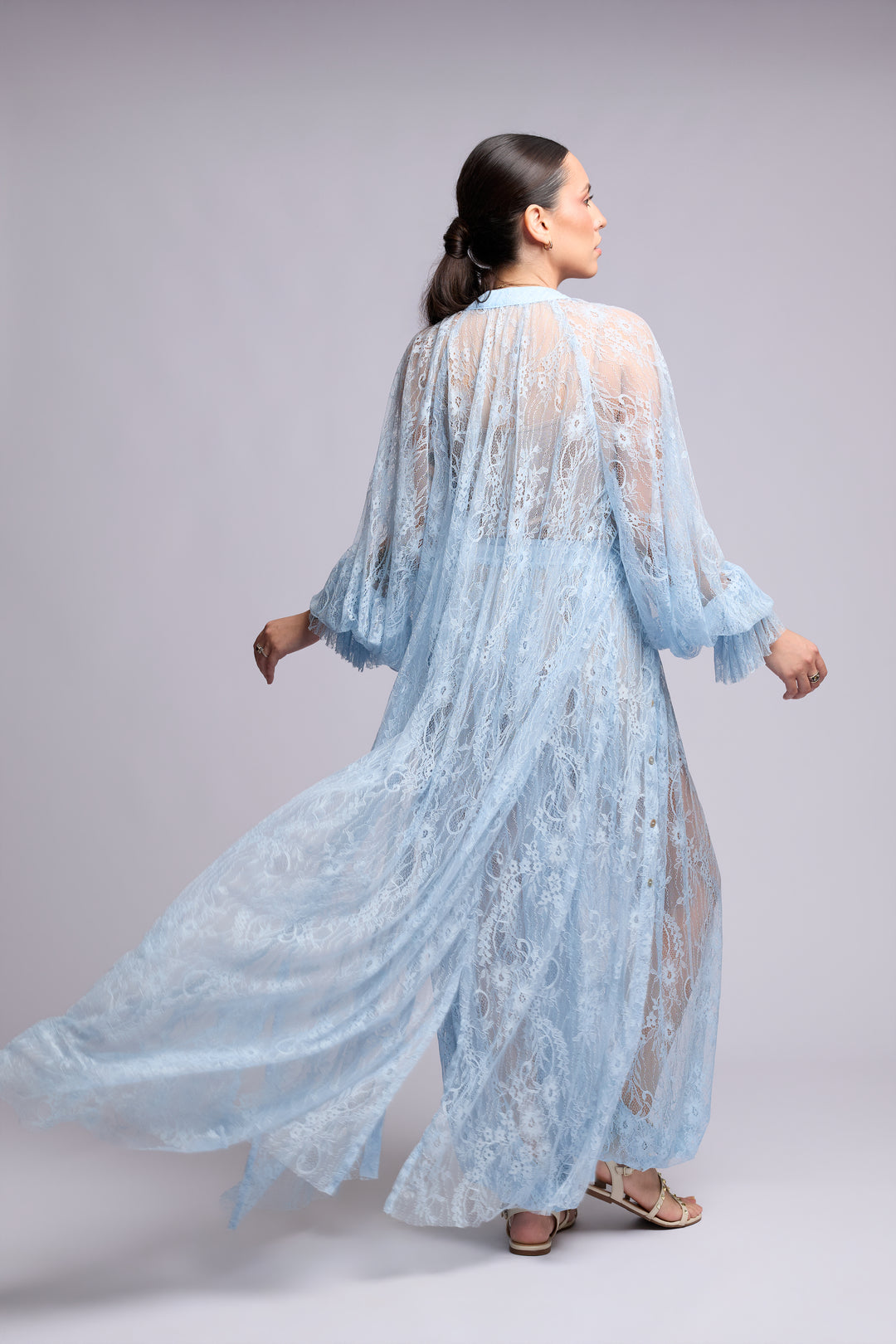 Vestido Benedita Renda Chantilly Azul Claro